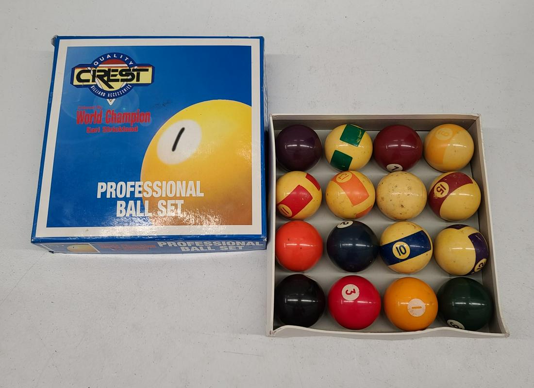 Professional Billiard Ball Set (1 of 1)