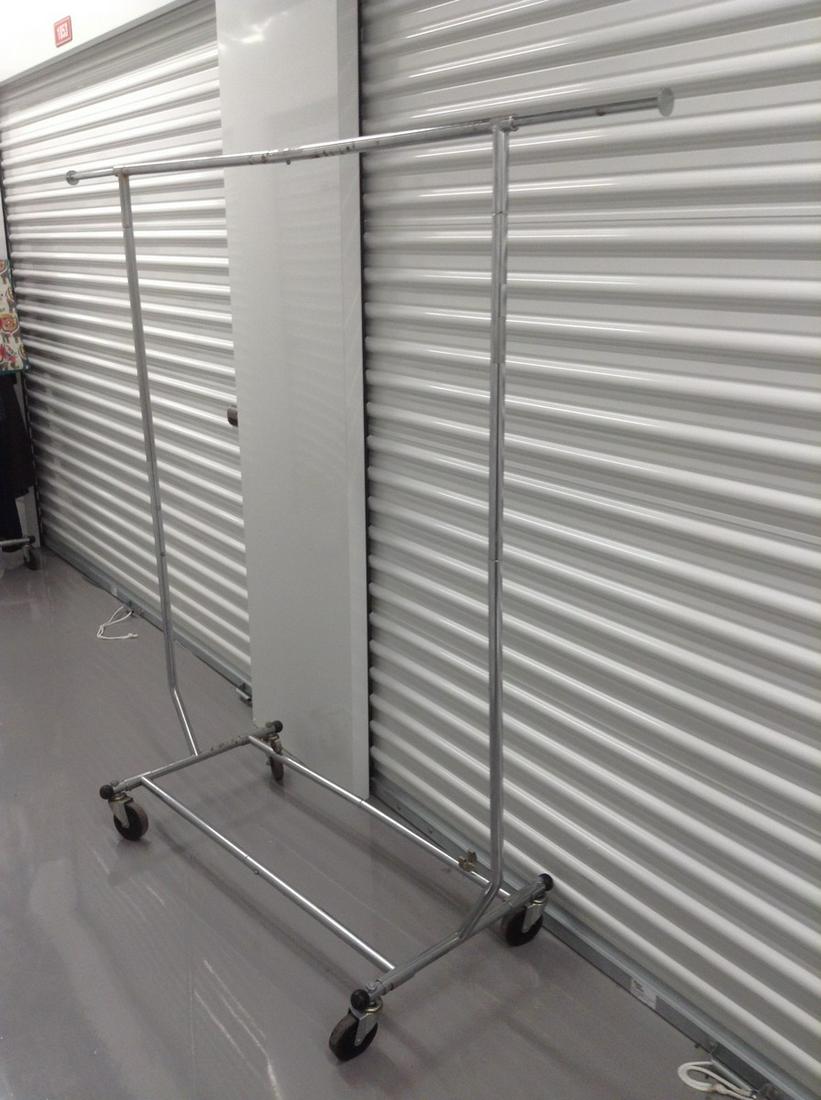 Metal Rolling Clothing Rack Expands to 71" Folds down for storage or transport (1 of 1)