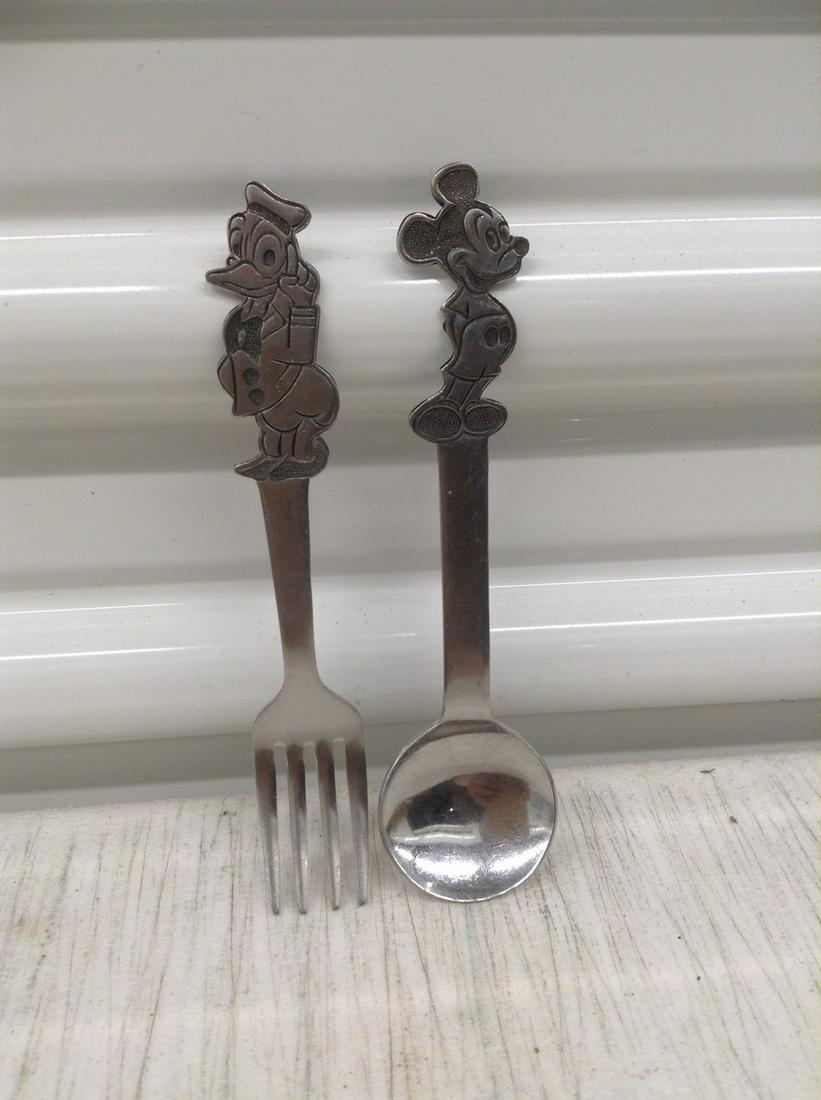 Late 1800s and Early 1900s Illustrated Huckleberry Finn and other Mark Twain Books (1 of 1)