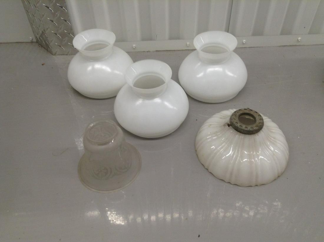 Farberware Service for Four Holiday Snowman Pattern in the box: Farberware Service for Four Holiday Snowman Pattern in the box