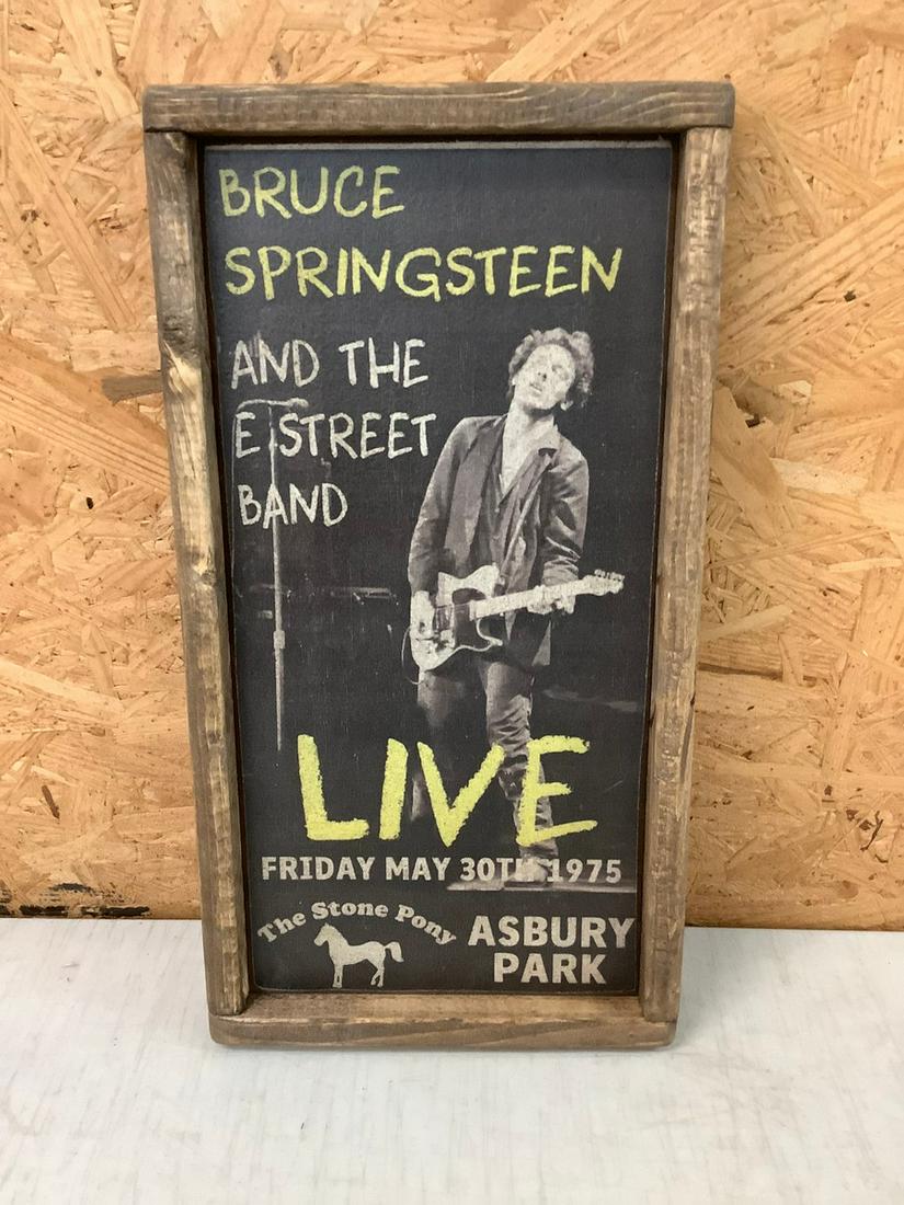 Wooden Bruce Springsteen Sign 9.5x17.5: Wooden Bruce Springsteen Sign 9.5x17.5