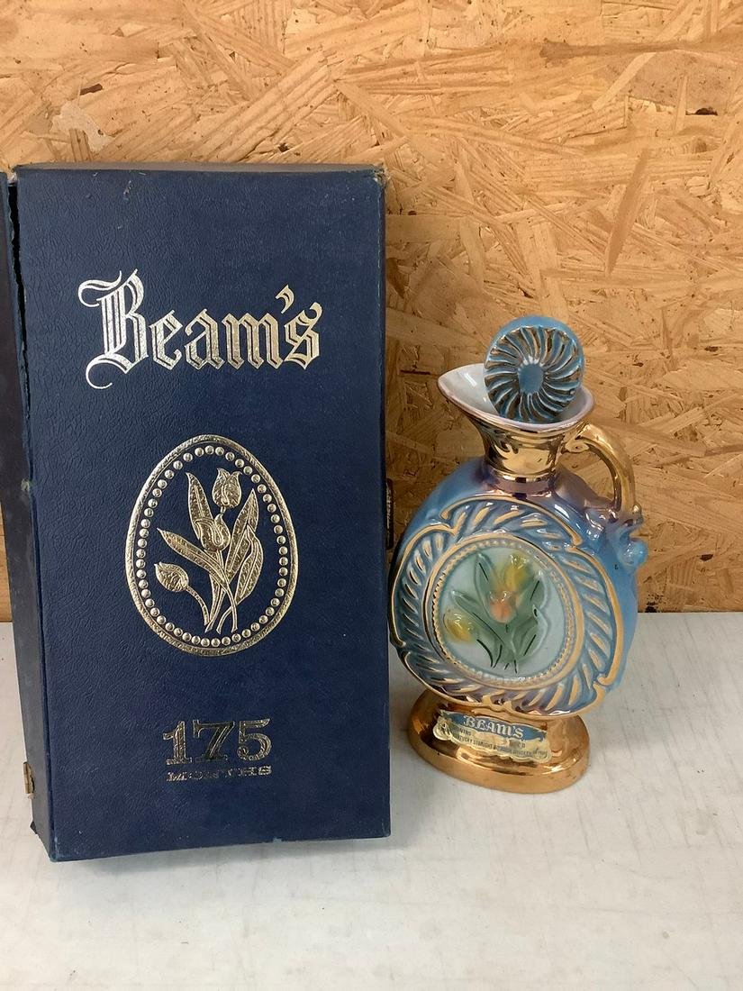 Vintage Beams Kentucky Bourbon Whiskey  Unbroken Tax Stamp (1 of 1)