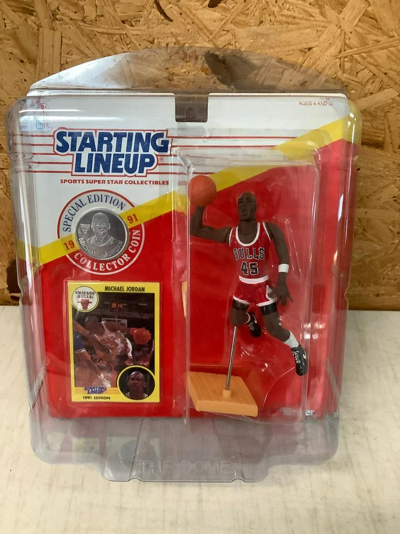 Hasbro 1991 Michael Jordan Starting Lineup Collectible: Hasbro 1991 Michael Jordan Starting Lineup Collectible