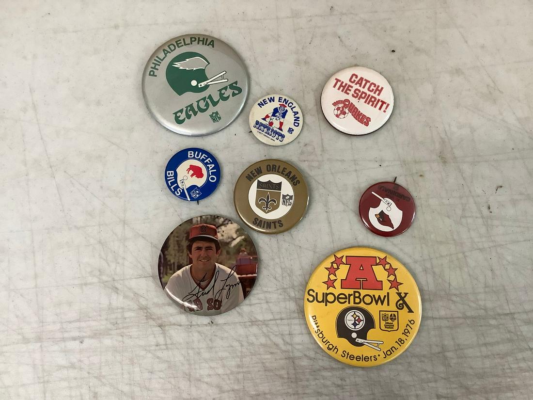 Mixed Vintage Sports Buttons (1 of 1)