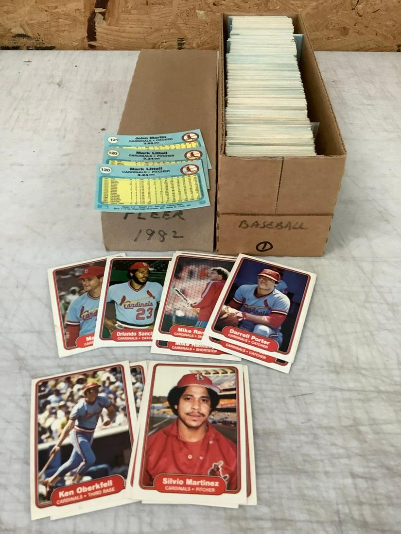 1982 Fleer Baseball Cards (1 of 1)