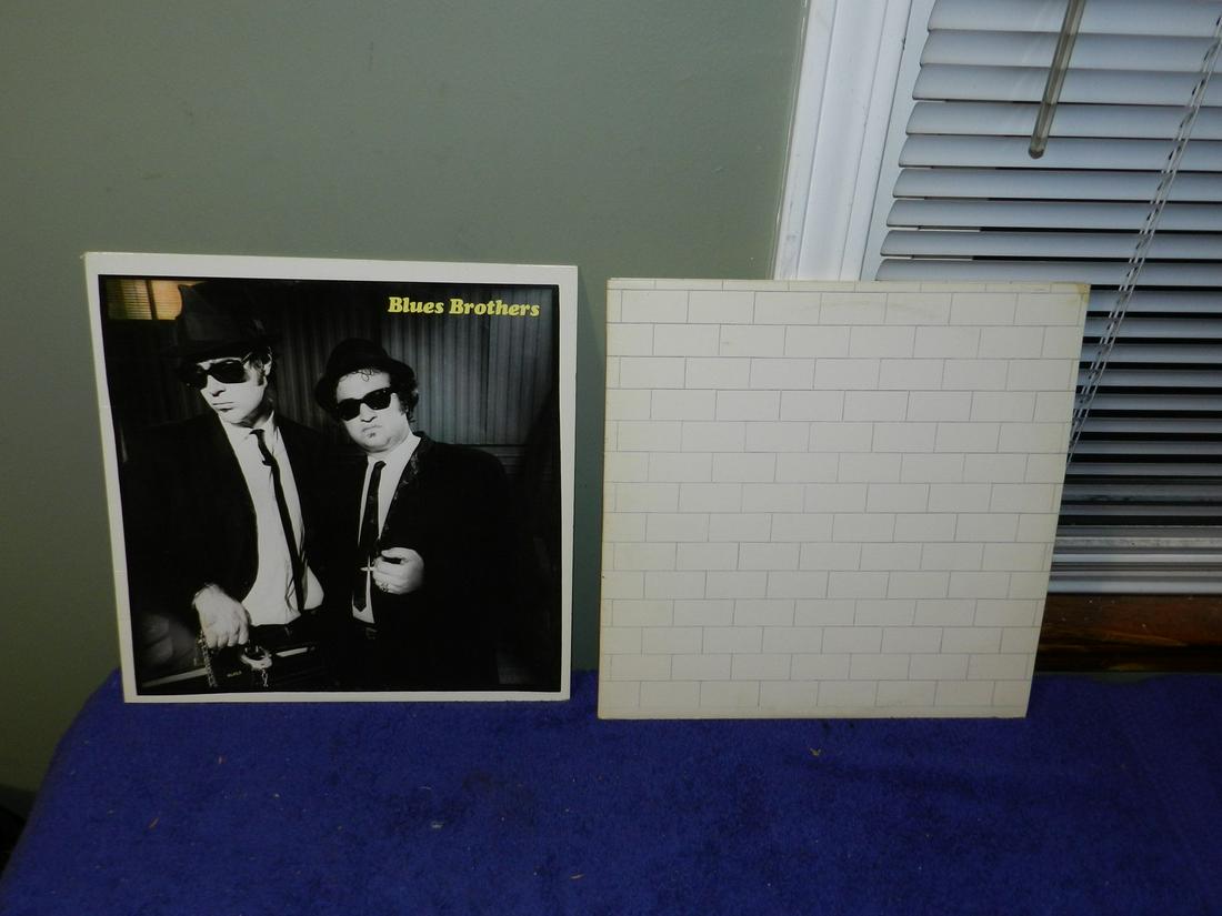 2 Vintage Records Blues Brothers Pink Floyd The Wall (1 of 1)