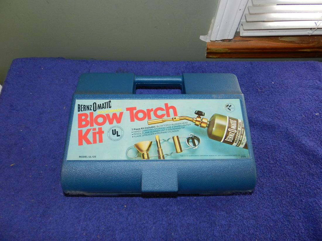 Vintage Bernzomatic Solid Brass Blow Torch Kit Complete (1 of 1)