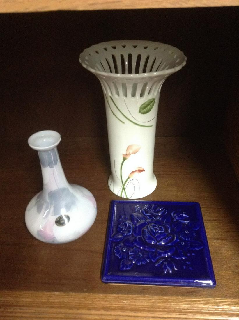 Made in Italy Murano Kristaal Vase, Blue Floral Tile and more: Made in Italy Murano Kristaal Vase, Blue Floral Tile and more