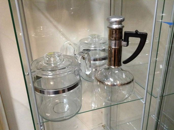 Vintage Pyrex Glass Coffee Pots And Vintage Tall Coffee Pot