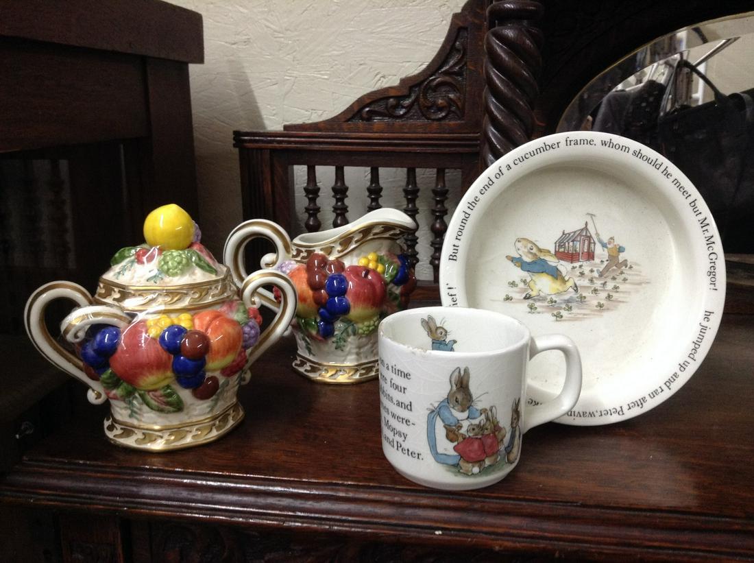 Fitz & Floyd & Peter Rabbit Wedgwood Set (1 of 1)