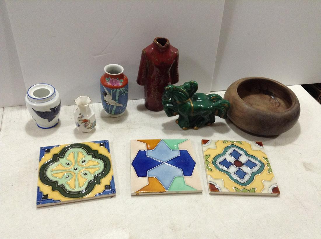 Handpainted Ceramic Tiles and Decorative Items (1 of 1)