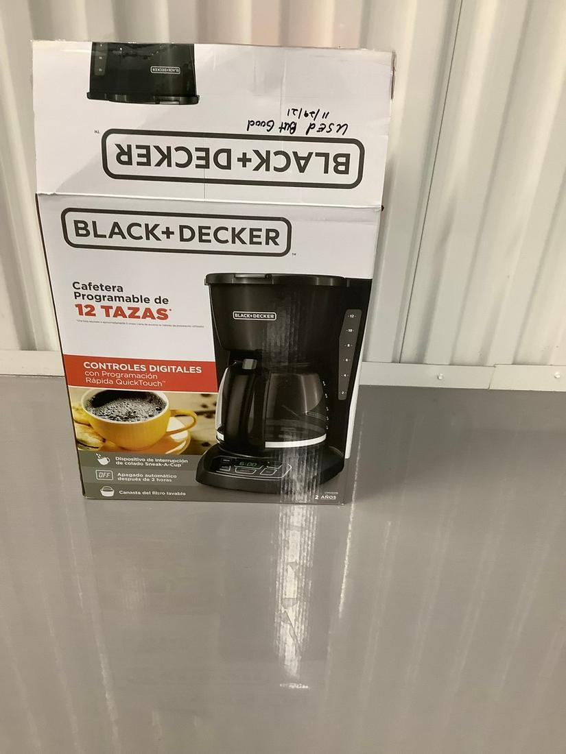 Black & Decker 12-Cup Programmable Coffeemaker (1 of 1)