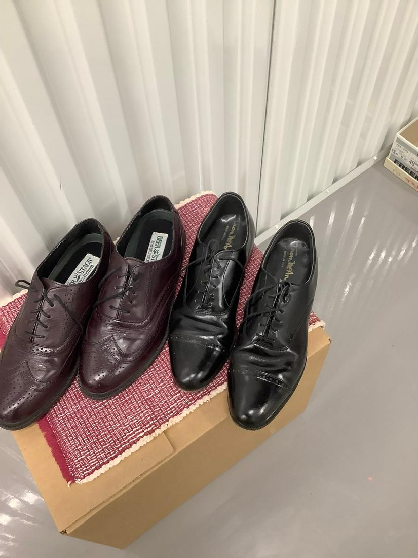 Two Pair of Men's Shoes  Thom McAn  Size 8 and Deer Stags Size 8.5 (1 of 1)