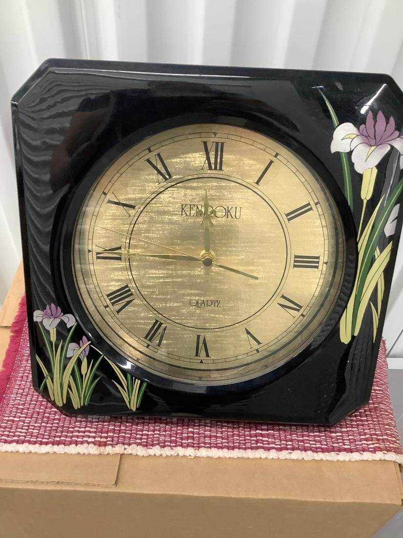 Kenroku Quartz Clock: Kenroku Quartz Clock