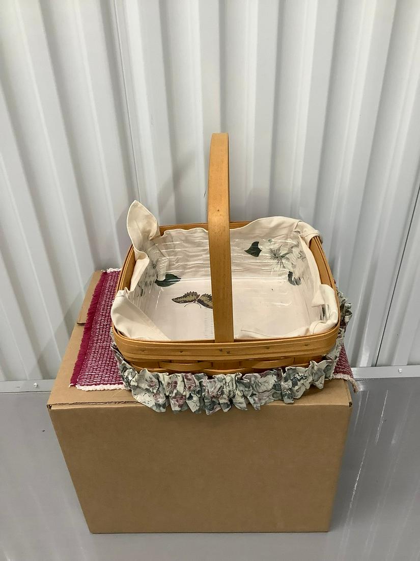 Longaberger Handwoven  Basket 11.5x11.5 (1 of 1)