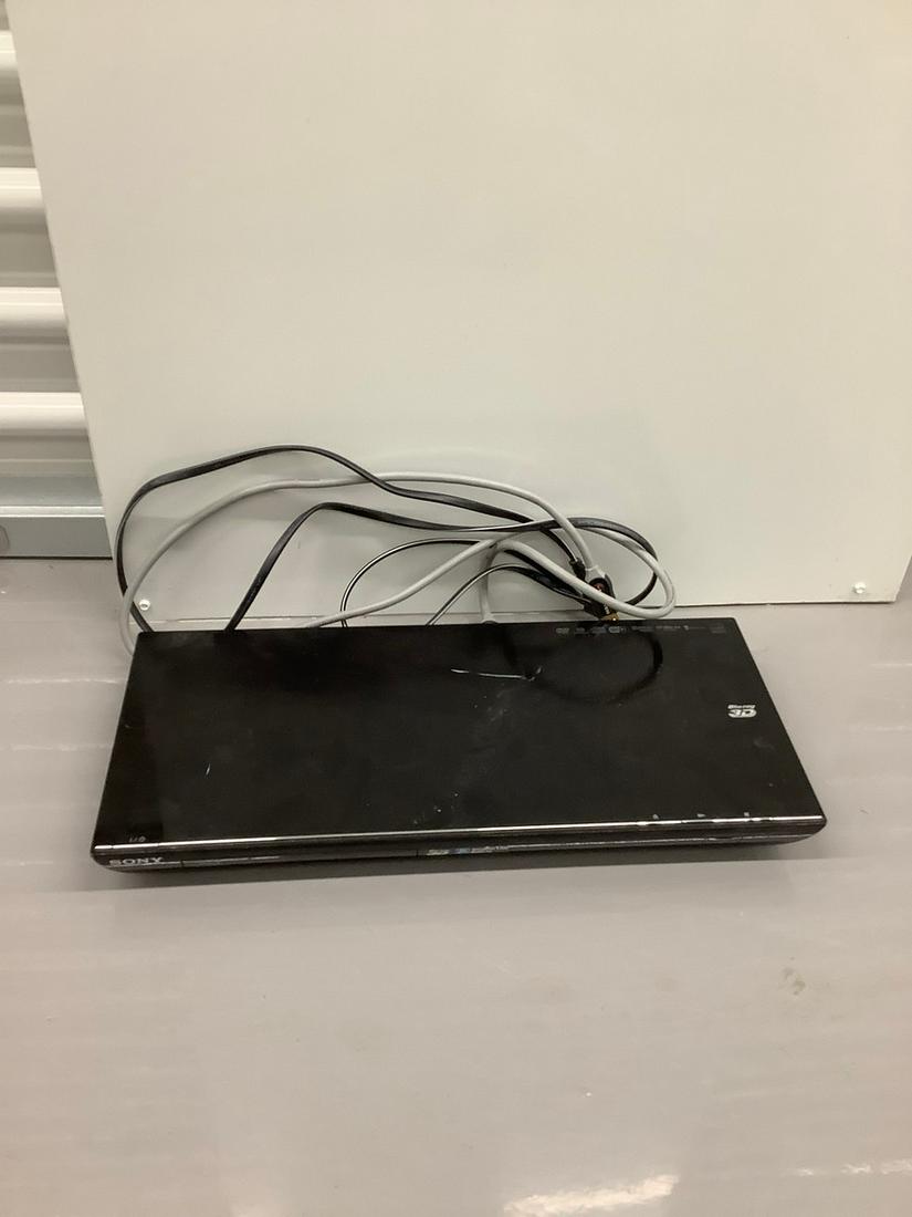 Sony Blu Ray Disc Player (1 of 1)