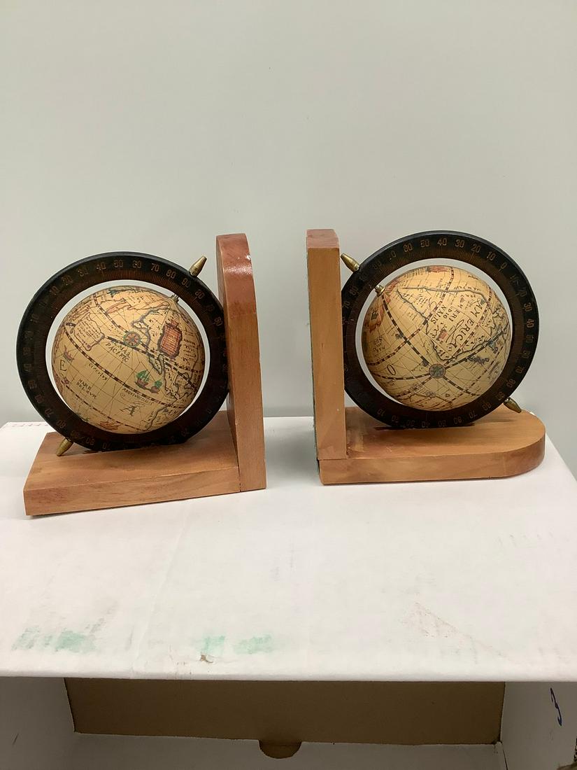 Pair of Globe Bookends 5.5x5.5 (1 of 1)