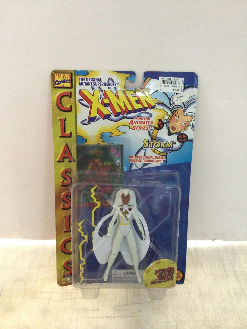 marvel comic x-men classics Storm new in package (1 of 1)