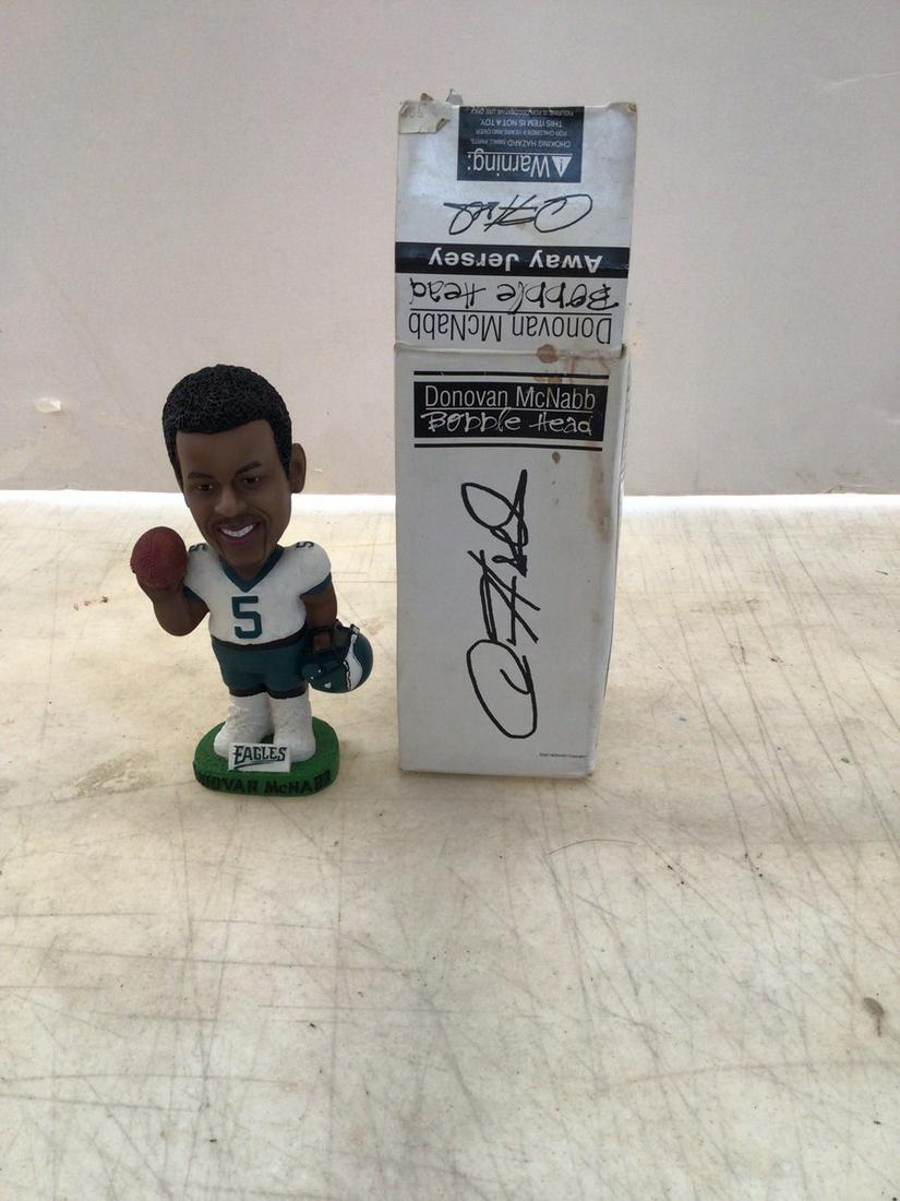 Donovan McNabb Away Jersey bobble head 2001 (1 of 1)