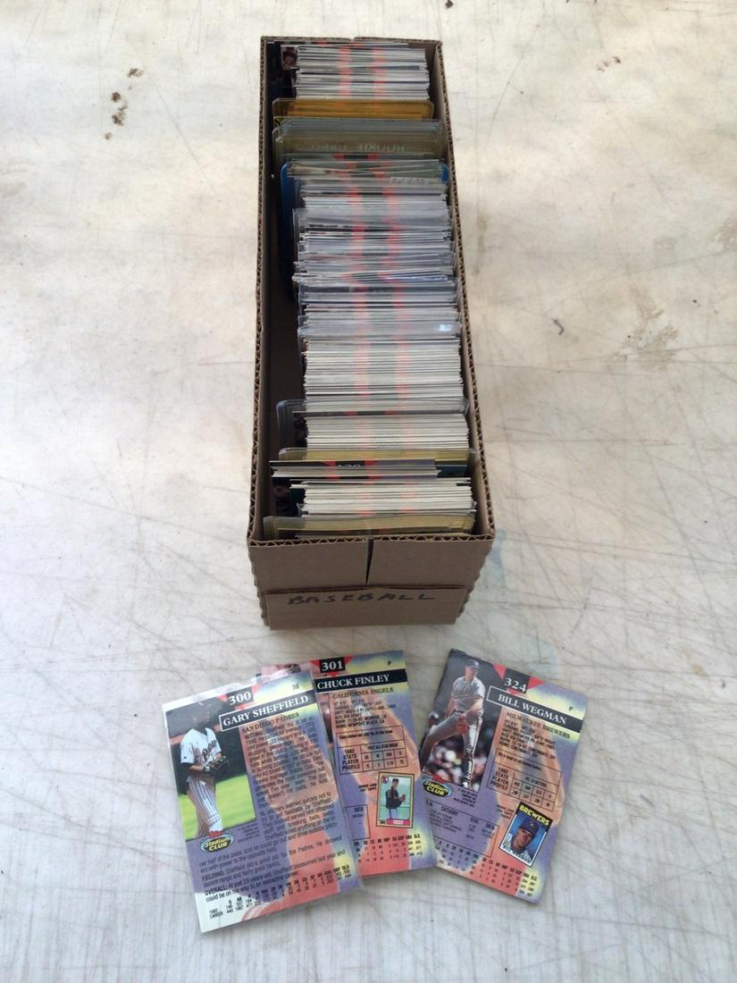 1993 Topps Stadium Club baseball cards (1 of 1)