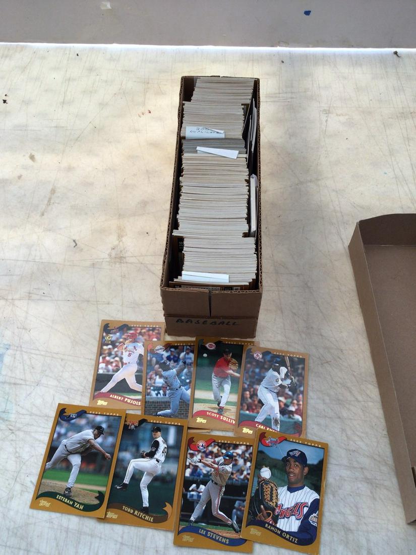 2002 Topps baseball cards (1 of 1)
