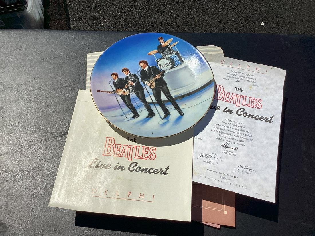 The Beatles Limited Edition Numbered First Issue "Live in Concert" Nate Giorgio Plate with papers &: The Beatles Limited Edition Numbered First Issue "Live in Concert" Nate Giorgio Plate with papers & Box