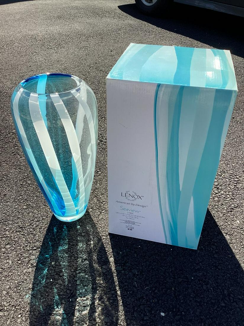 Lenox Seaview Vase With Box 14.5": Lenox Seaview Vase With Box 14.5"