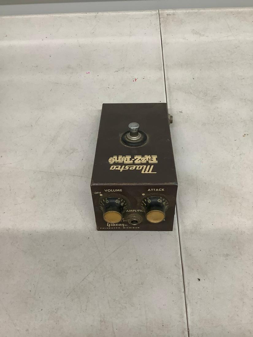 Vintage gibson maestro fuzz tone: Vintage gibson maestro fuzz tone