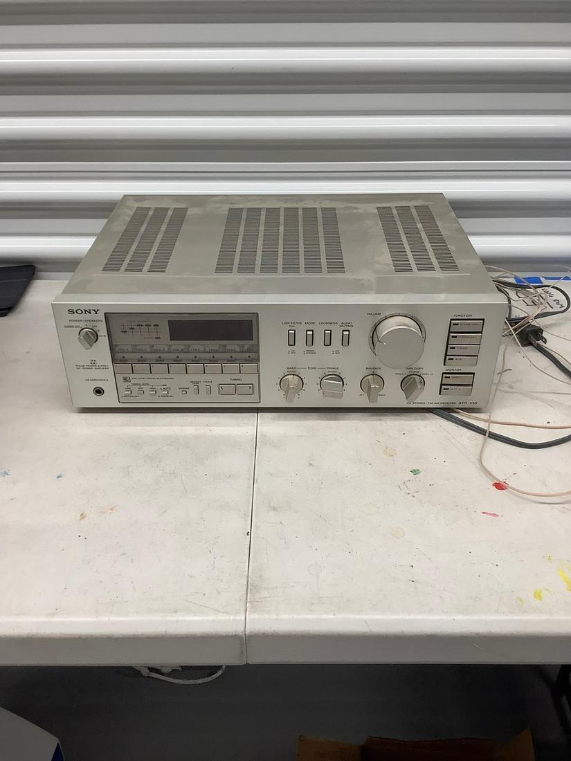 Vintage sony STR-v55 stereo reciever: Vintage sony STR-v55 stereo reciever