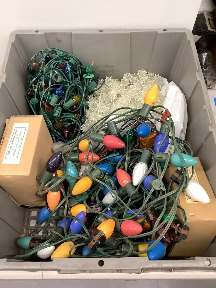 Large lot of vintage christmas lights and decorations: Large lot of vintage christmas lights and decorations