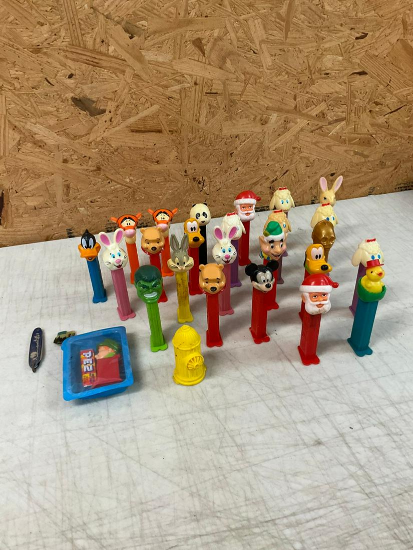 Lot of Pez Dispensers and More: Lot of Pez Dispensers and More