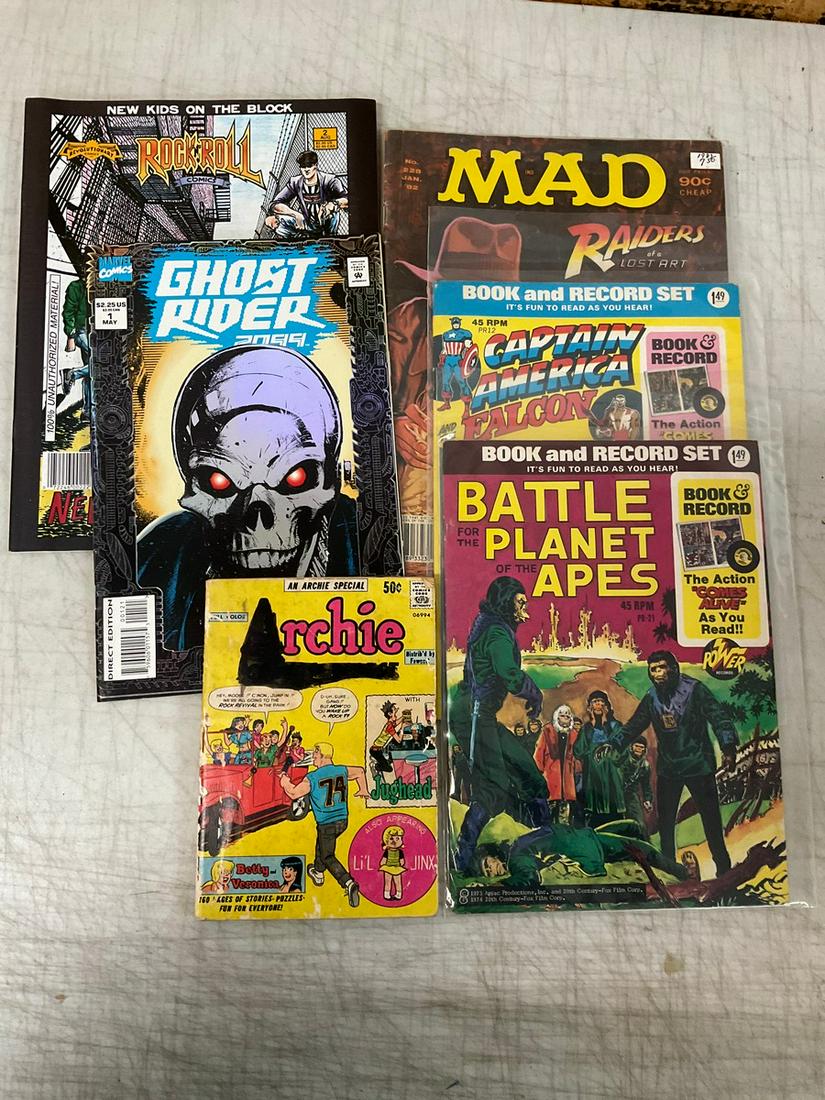 Lot of vintage comics: Captain America, Battle of the Planet of the Apes, and more (1 of 1)