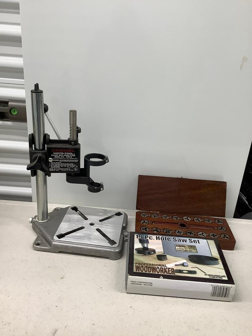 Dremmel Moto-Tool, wholesaw set, and a tap and die set: Dremmel Moto-Tool, wholesaw set, and a tap and die set