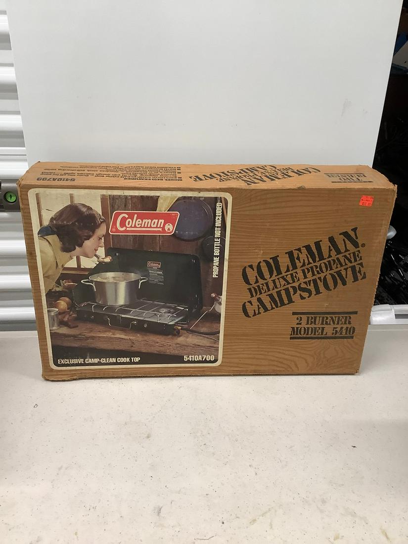 Coleman deluxe propane camp stone two burner model 5410 (1 of 1)