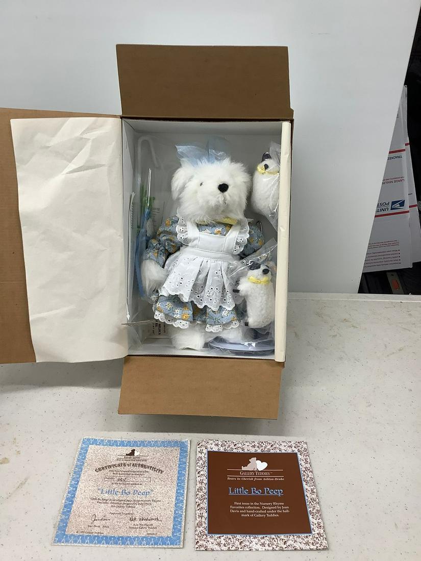 The Ashton-Drake Galleries "Little Bo Peep" doll with COA: The Ashton-Drake Galleries "Little Bo Peep" doll with COA