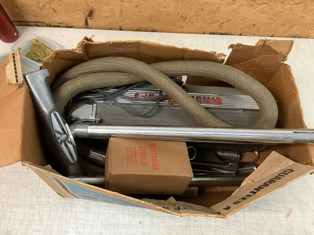 Vintage Electrolux Model G vacuum (1 of 1)