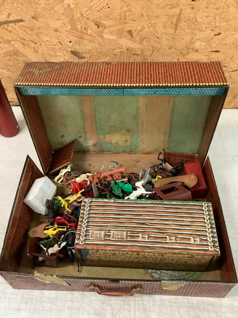 Carry-All Action Fort Apache Playset 19x13" (1 of 1)