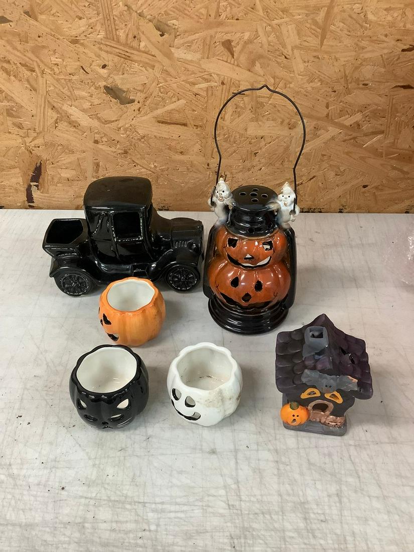 Lot of Ceramic Halloween Decorations and more: Lot of Ceramic Halloween Decorations and more