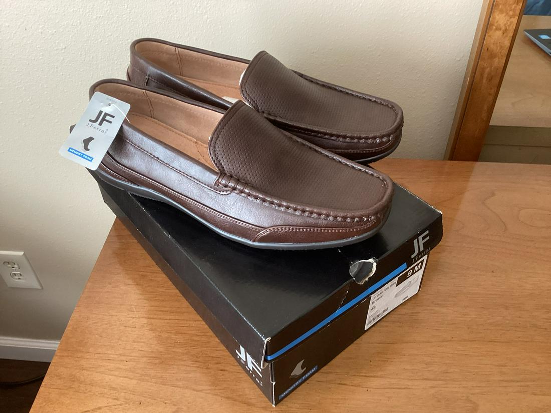 Brand New Mens Memory Foam Dress Shoes Size 9: Brand New Mens Memory Foam Dress Shoes Size 9