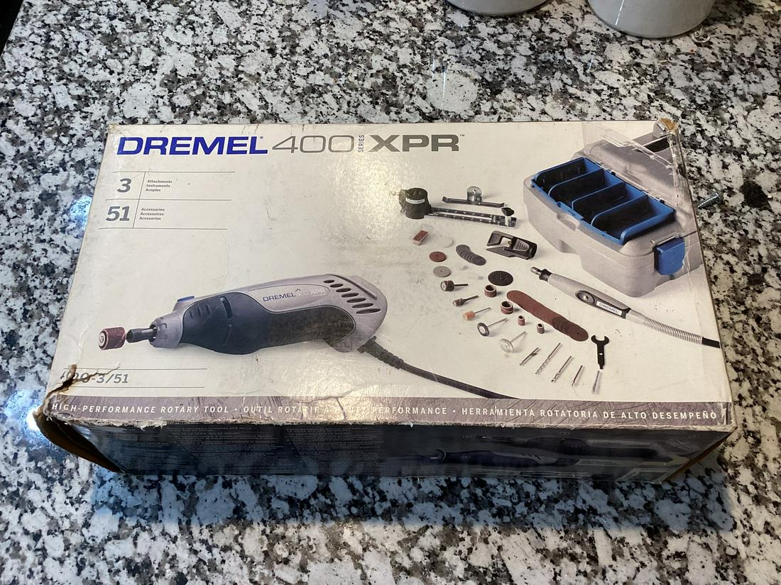 Dremel 400 in the box (1 of 1)