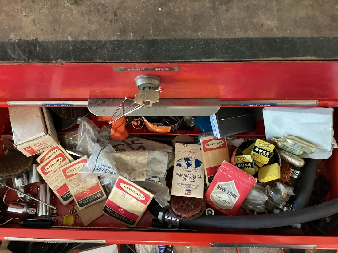 Contents of Tool Chest Drawer (1 of 1)