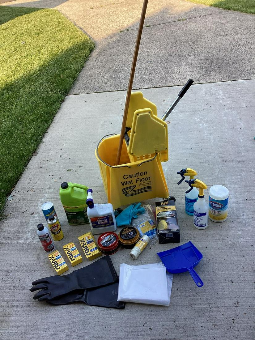 Industrial Mop Bucket, large lot of Car Cleaners, House Wash & more (1 of 1)