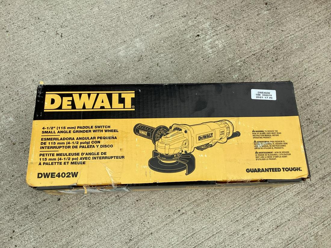 Brand New in Box Dewalt Angle Grinder With Wheel (1 of 1)
