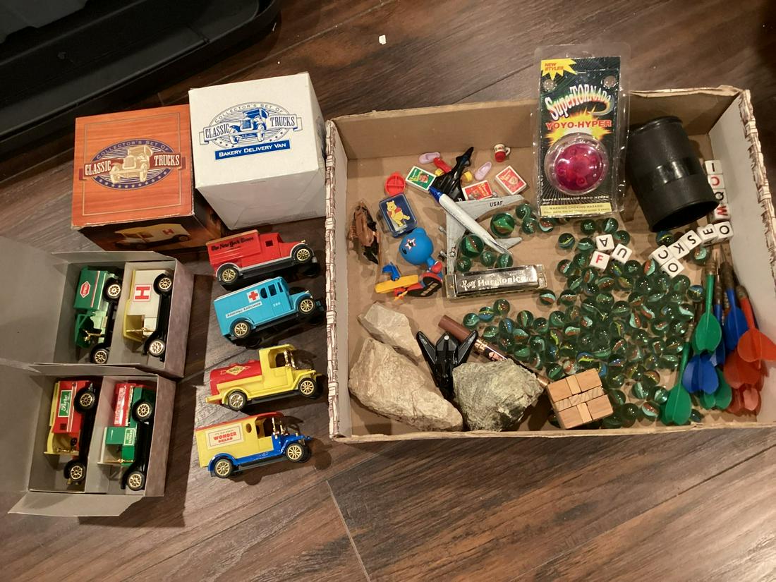 Lot of Vintage Marbles with Shooters and other toys: Lot of Vintage Marbles with Shooters and other toys