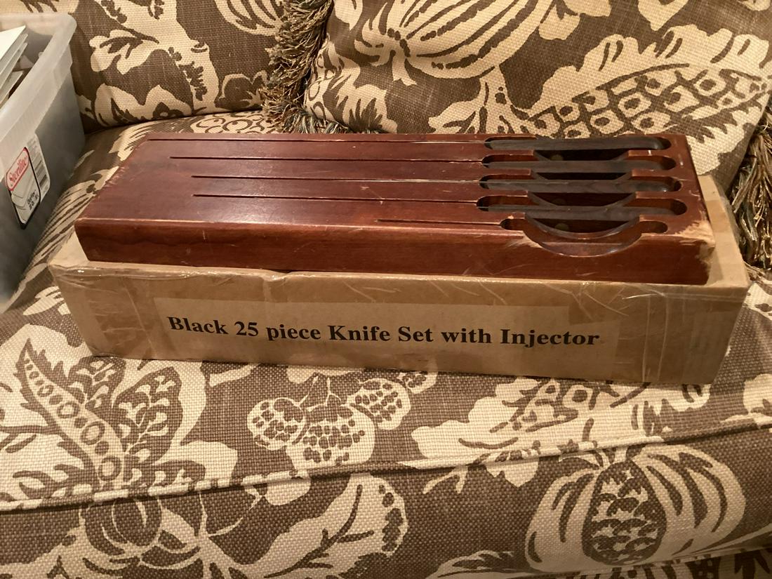 Vintage and Modern Knife Sets: Vintage and Modern Knife Sets
