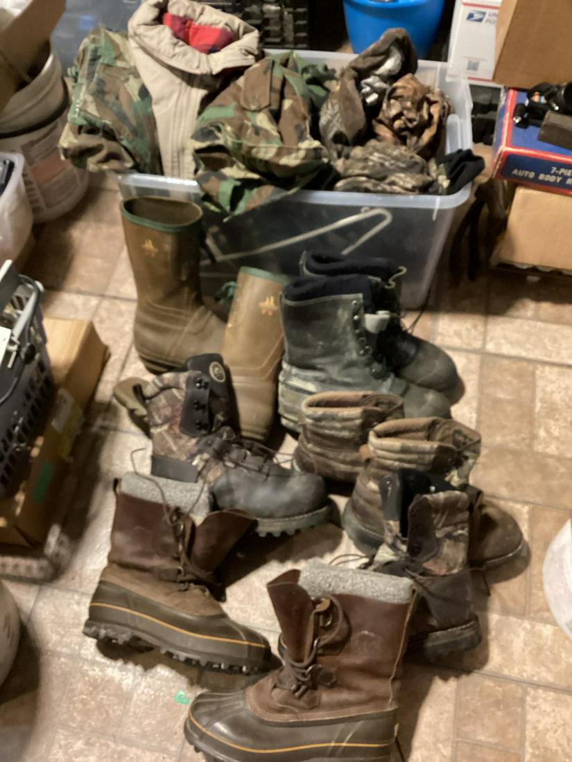Tote Full of Hunting Gear and large amount of Boots - Sorel and more: Tote Full of Hunting Gear and large amount of Boots - Sorel and more