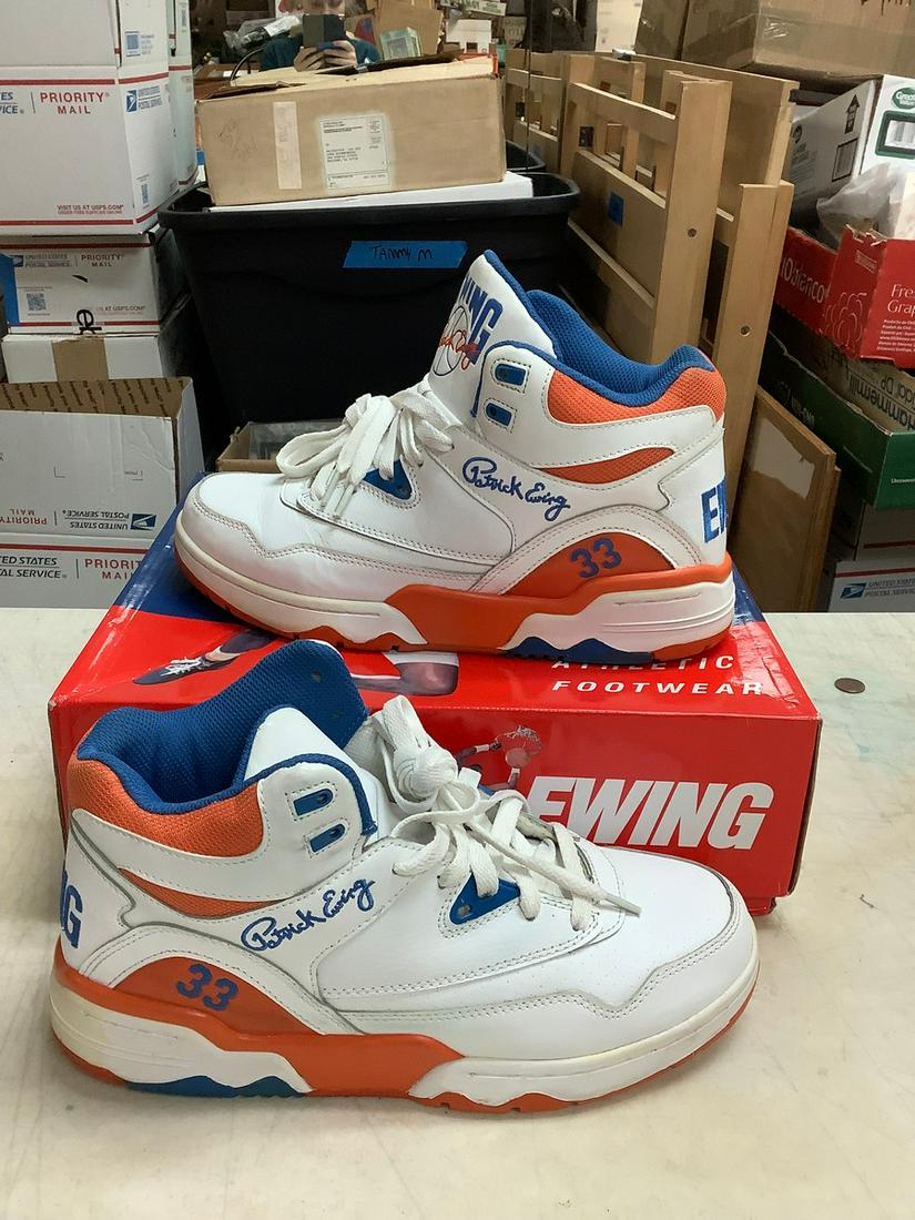 Patrick Ewing Size 10 Men's Sneakers with Box: Patrick Ewing Size 10 Men's Sneakers with Box