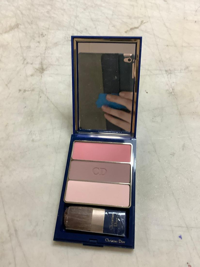 Christian Dior Blush Compact (1 of 1)