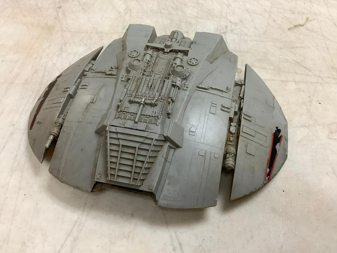 Vintage Battlestar Galactica Cylon Raider (1 of 1)