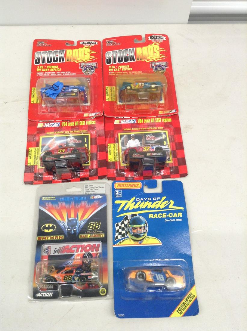 Lot of Racing Champion cars and Matchbox cars: Lot of Racing Champion cars and Matchbox cars